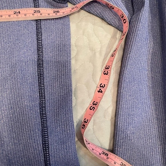 *3/$15 Roundtree & Yorke Light Blue Henley 2XT GUC - Picture 2 of 7